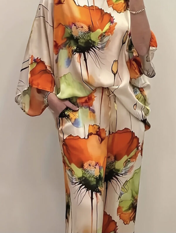 Satin- water colour splash orange poppies design